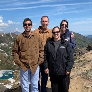 Meet your Posher, Travis